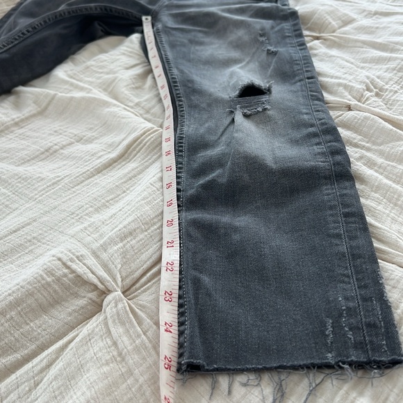 Zara Slim Fit Ripped Jeans Moto Style with zipper Size 4 / 36 - Picture 10 of 10